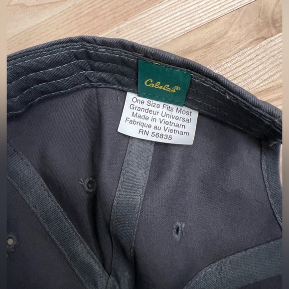 Cabela’s Club NWOT Hat Adjustable Black with Yellow Cabela’s Logo - Picture 4 of 5